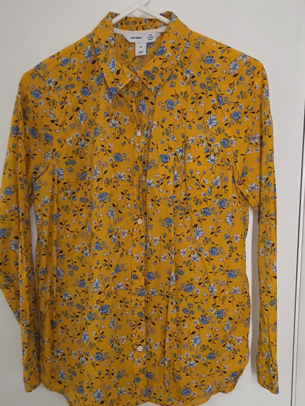 3 Women's Printed Button-Up T